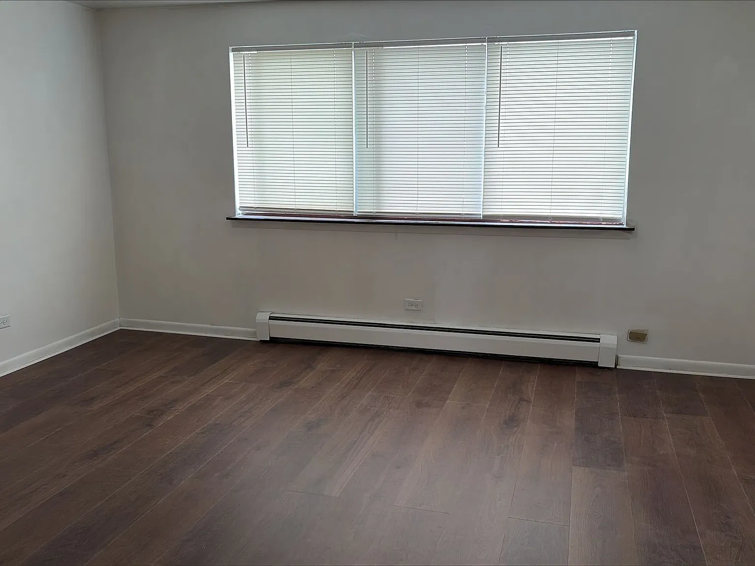 2 bed, 700 sqft, $1,435 — Photo 2