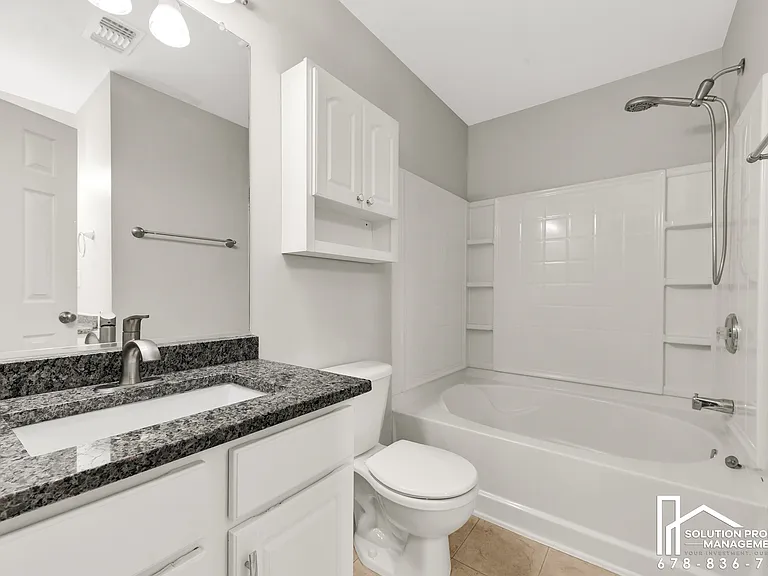 3160 Mill Springs Cir — Photo 19