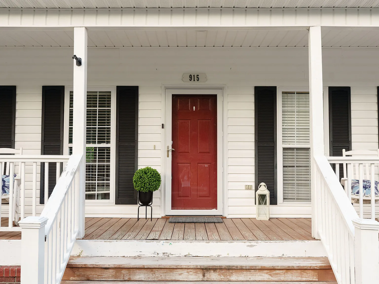 3 bed, 2.5 bath, 2250 sqft, $3,600 — Photo 2