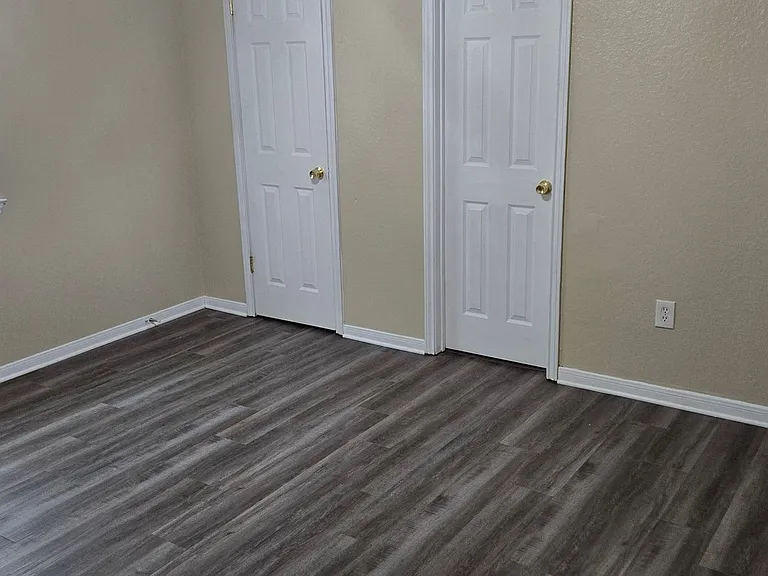 1612 Fox Trl — Photo 10