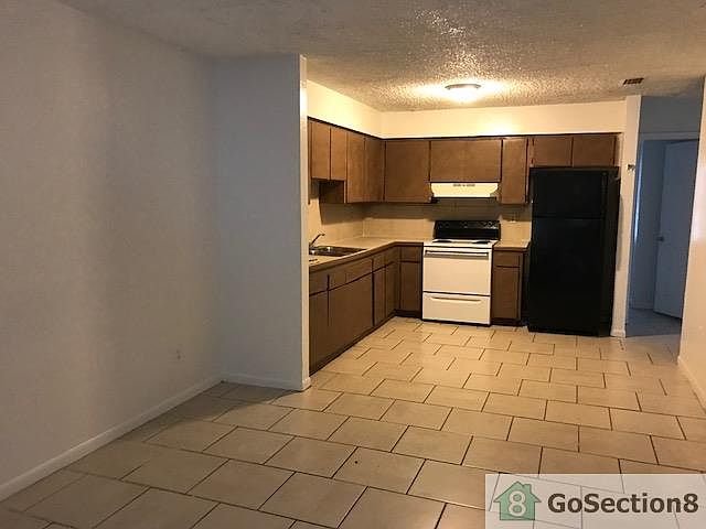 1st image of 8809 N 13th St APT A