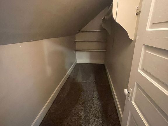 2nd image of 217 N Roosevelt St #2