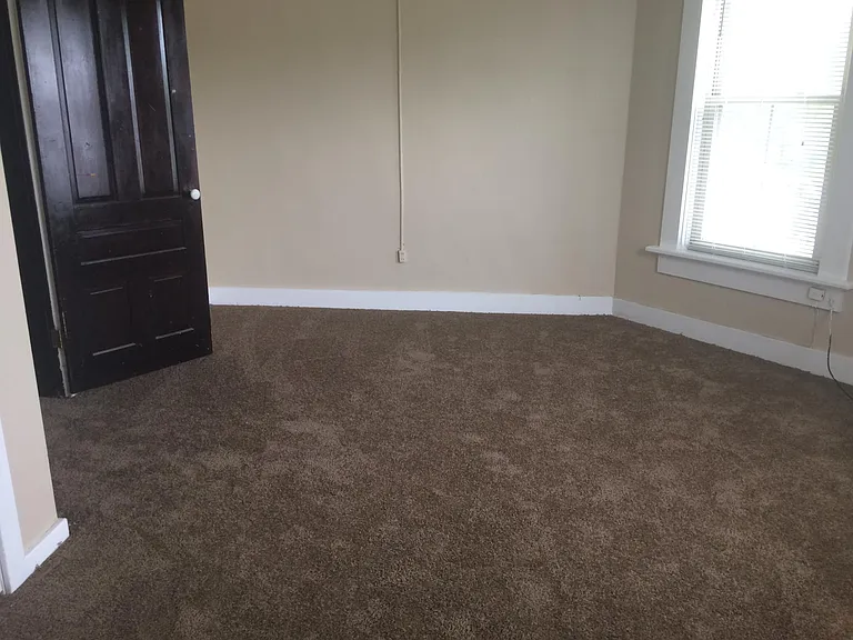 229 James St — Photo 20