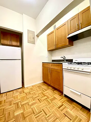 Rented by City & Suburban | media 2