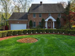 2.5 Woods End Rd, Florham Park, NJ 07932