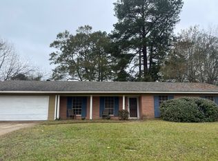 1225 Winnrose St, Jackson, MS 39211