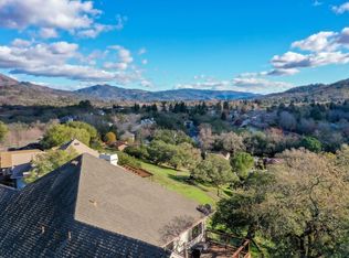 6356 Meadowridge Dr, Santa Rosa, CA 95409