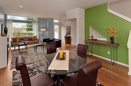 4th image of 15240 NE 81st Way Unit 102