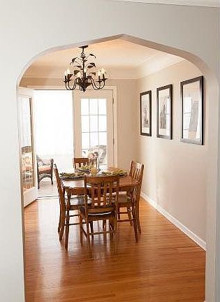 4th image of 7036 Harriet Avenue