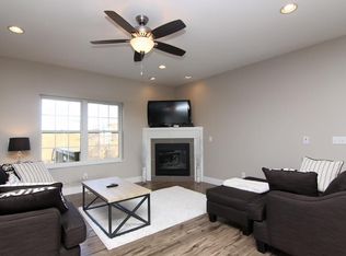 2113 Vera Way, Cedar Falls, IA 50613