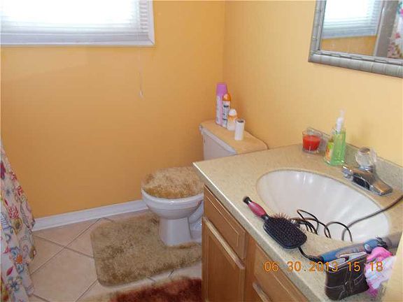 3rd image of 2628 Madrid St
