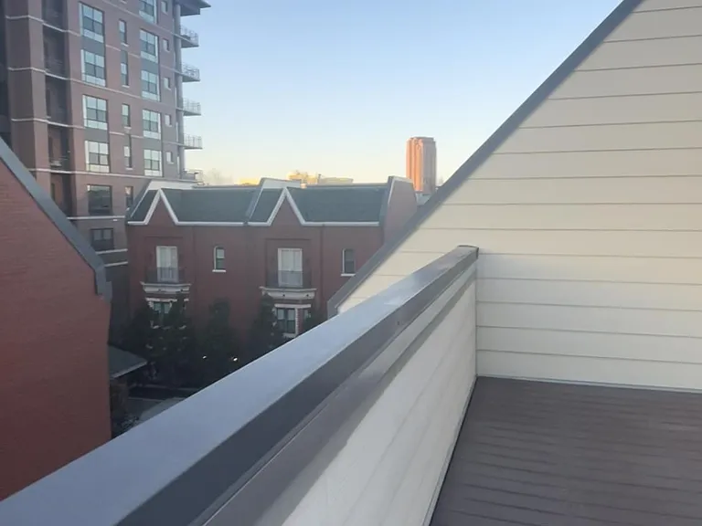 2500 State St #1112 — Photo 14