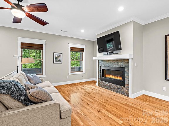 4th image of 71 McLain St