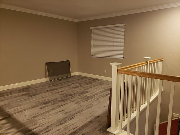 4th image of 4251 Lombardy St
