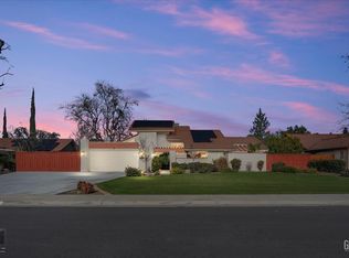 7016 Seapines Dr, Bakersfield, CA 93309
