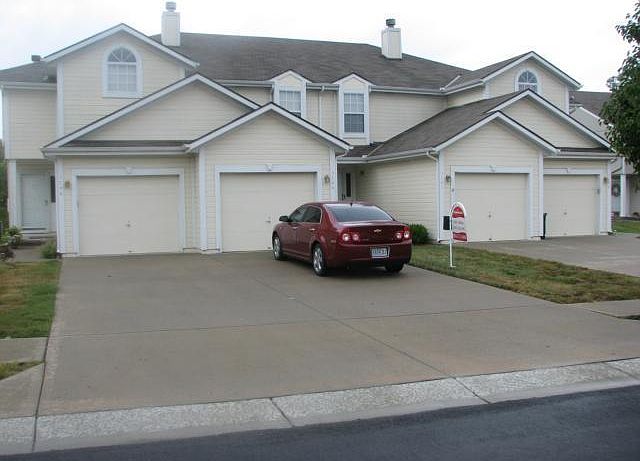 1st image of 5744 NW Plantation Ln