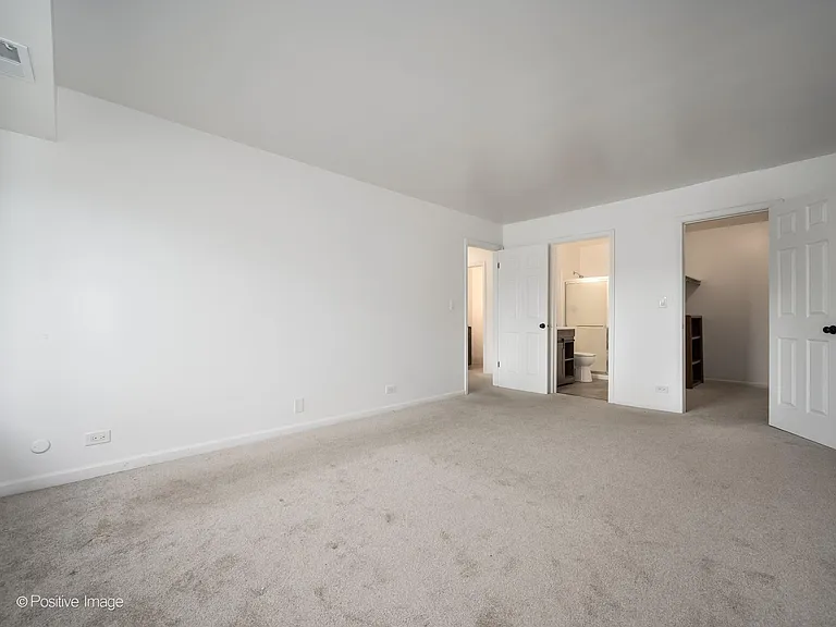 1120 E Randville Dr #206 — Photo 5