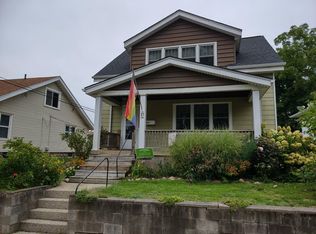 21 Dean St NW, Grand Rapids, MI 49505