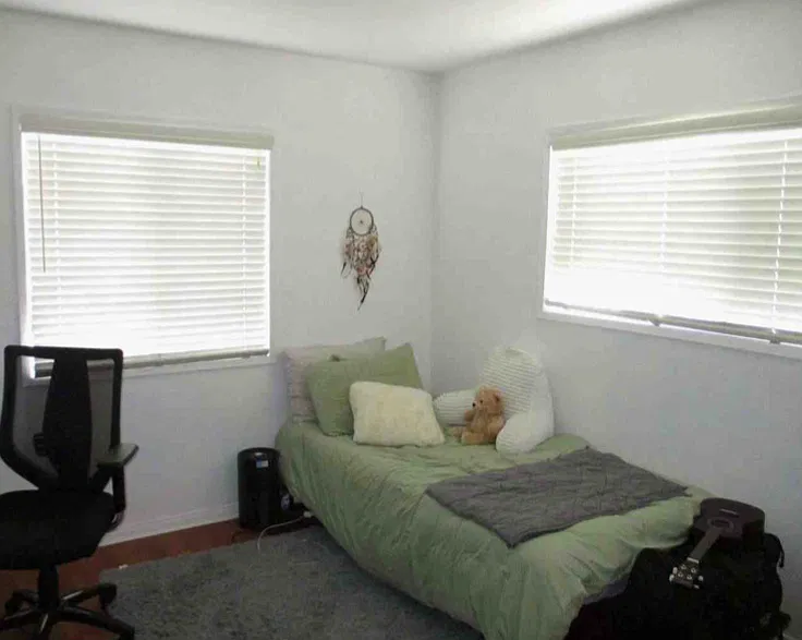 3 bed, 1232 sqft, $4,000 — Photo 2