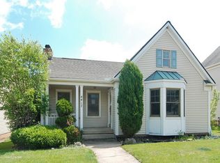 4417 Archer Rd, Cleveland, OH 44105