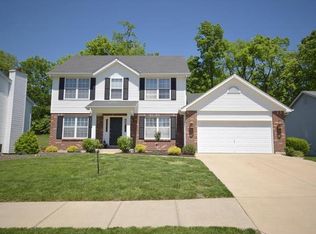 4016 Treeshadow Dr, Saint Peters, MO