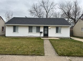 26378 Academy St, Roseville, MI 48066