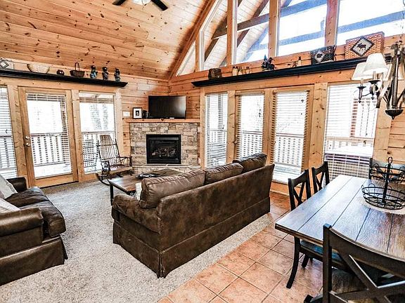 3rd image of 639 Black Bear Falls Way