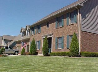 1169 N Forest Commons Dr, Avon, IN 46123