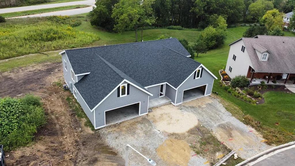 510 Ford Dr — Photo 3
