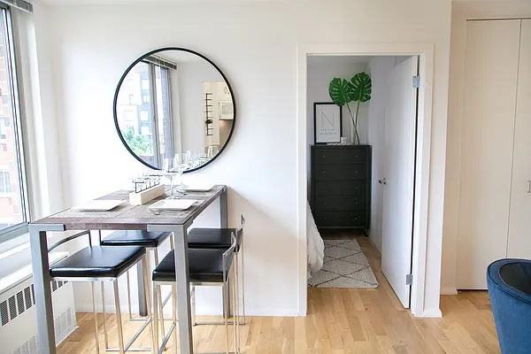 Rented by Pinnacle City Living | media 109