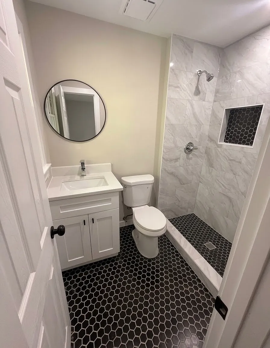 1512 Pine Cir — Photo 3