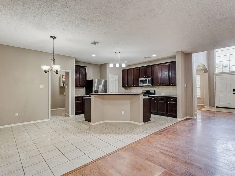 7081 Chinquapin Dr — Photo 12