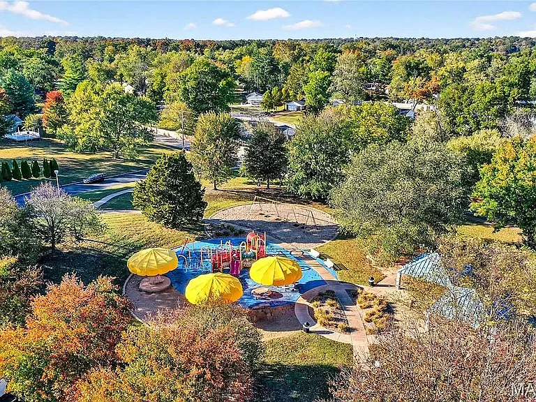 480 Coachgate Ct — Photo 11