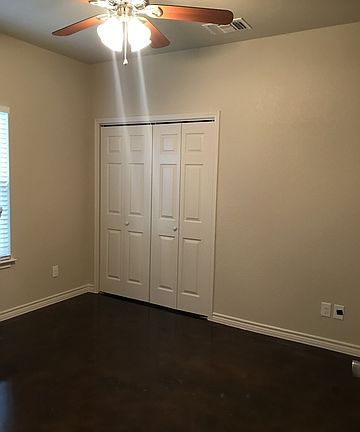 5th image of 233 S Water Ln