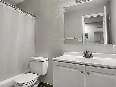 560 Dayton St - 306 — Photo 3