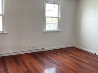 2102 Glenview St, Philadelphia, PA 19149