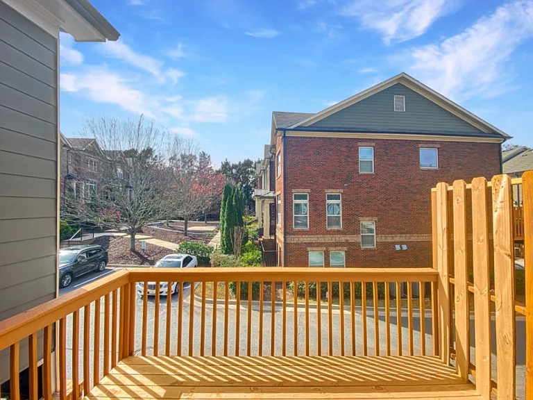 1197 Lavista Cir NE — Photo 15