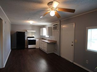 4229 Old Chandler Rd APT B, Tyler, TX 75702