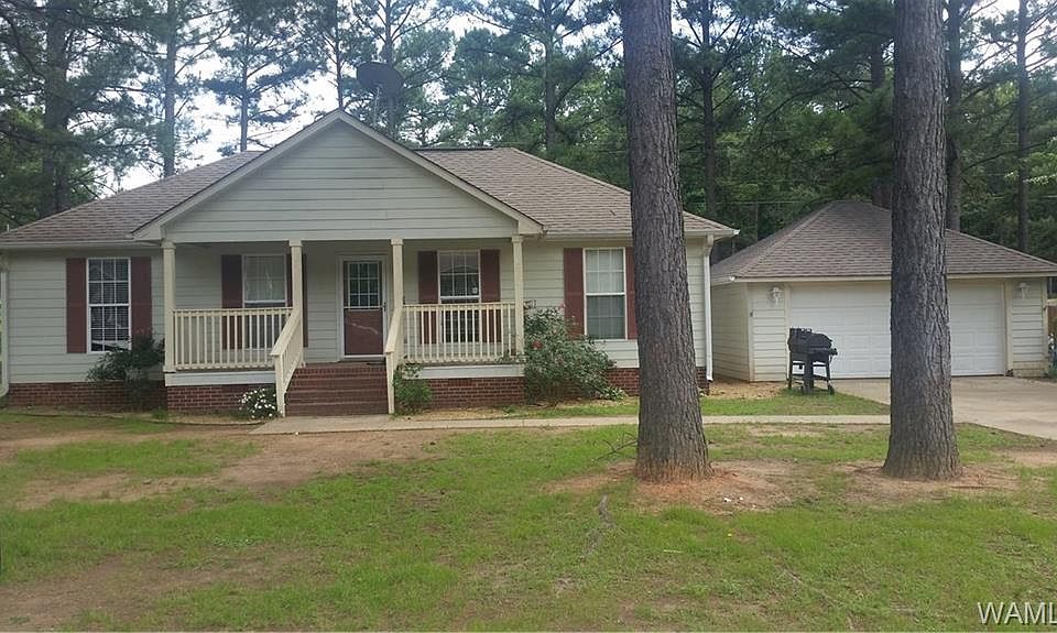 1st image of 15487 Woodridge Ln