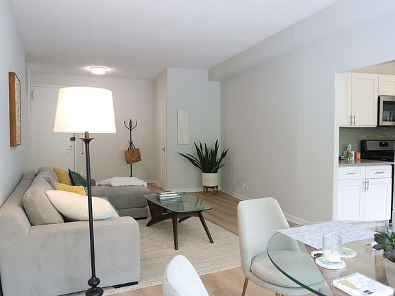 4th image of 4455 Douglas Ave APT 3A