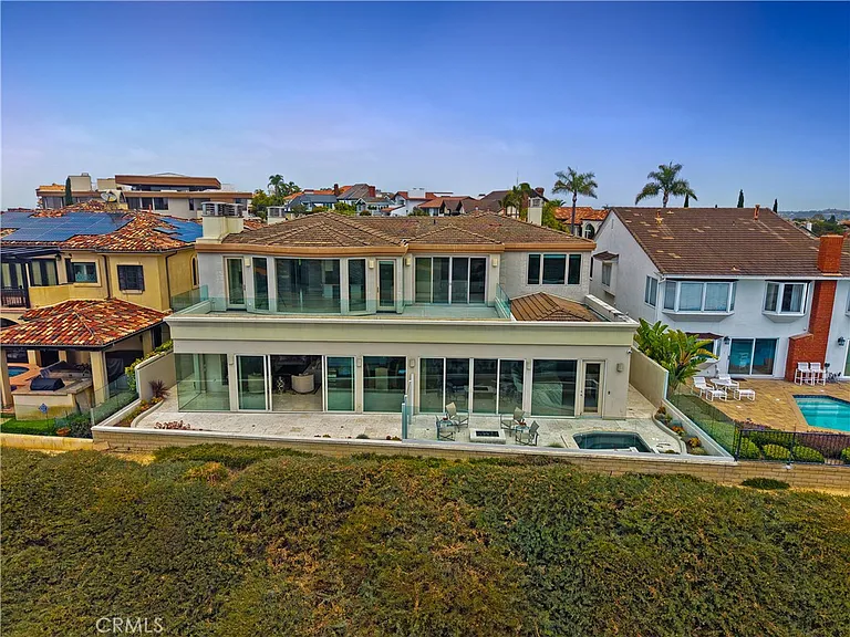 15 Goleta Point Dr — Photo 53