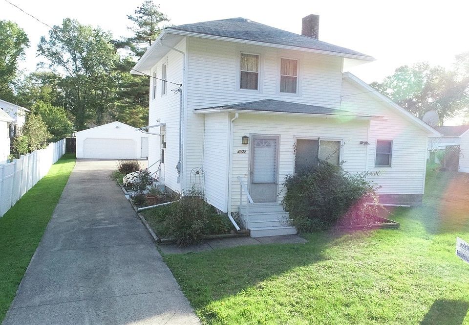 4977 Scott St, Newton Falls, OH 44444 | Zillow