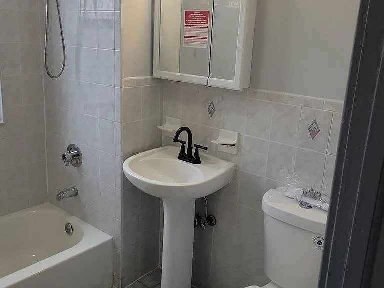 109 Chestnut St — Photo 19