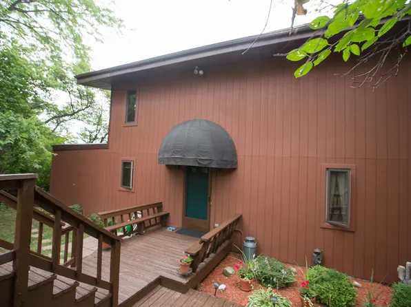 5845 River Rd, Waterville, OH 43566