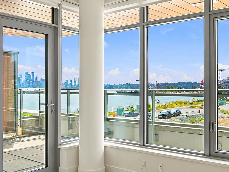 785 Harbour Ave #301 — Photo 6