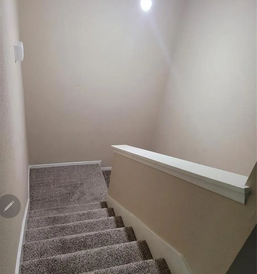 3 bed, 2.5 bath, 1564 sqft, $1,400 — Photo 4