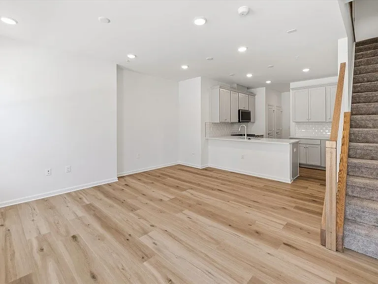 500 Willow St #508 — Photo 8