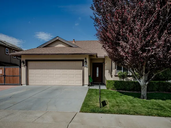 1557 Owens Valley Dr, Woodland, CA 95776