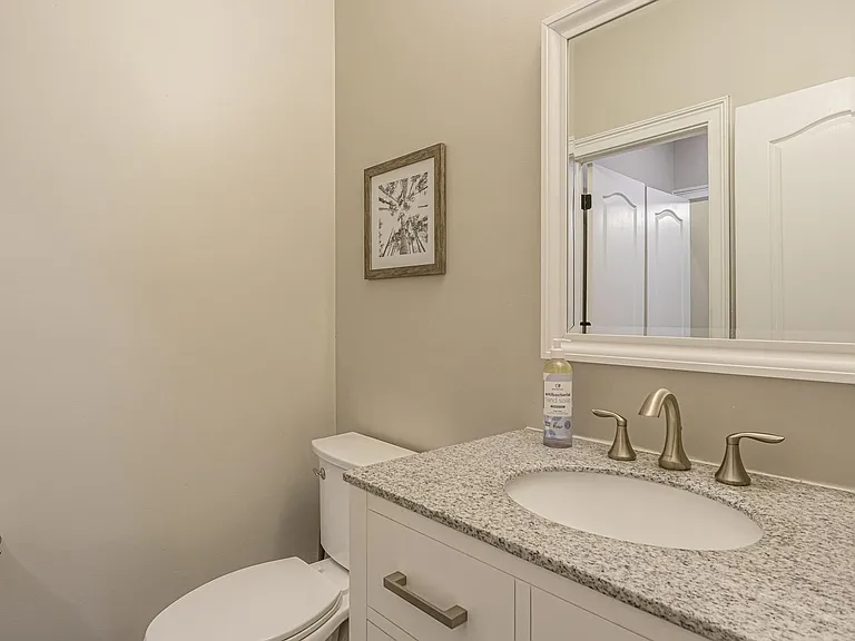 3310 Felicia Ct — Photo 33