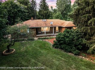 6843 E Mount Hope Hwy, Grand Ledge, MI 48837